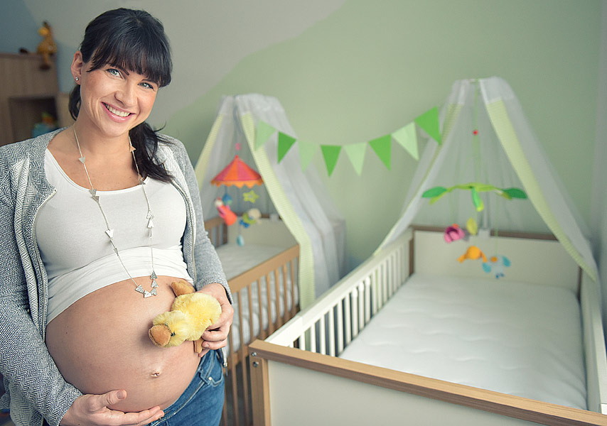 schwangerschaftsfotografie-berlin-zwillinge-babybauch-fotoshooting-14